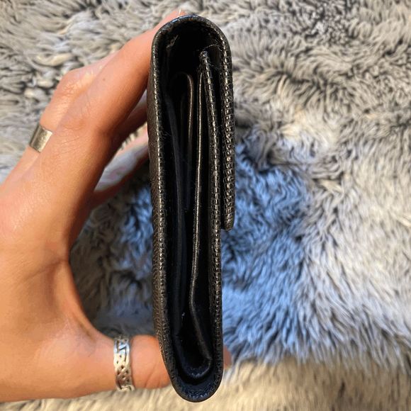 Salvatore Ferragamo Snakeskin Black Silver-Tone Hardware Tri-Fold Wallet MP $398 - Picture 3 of 15